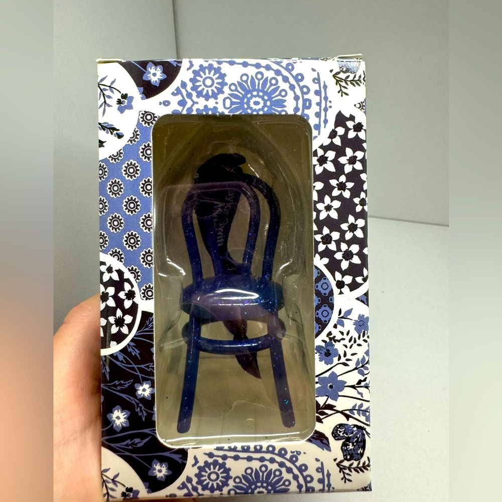 Taylor Swift Vigilante Chair Ornament